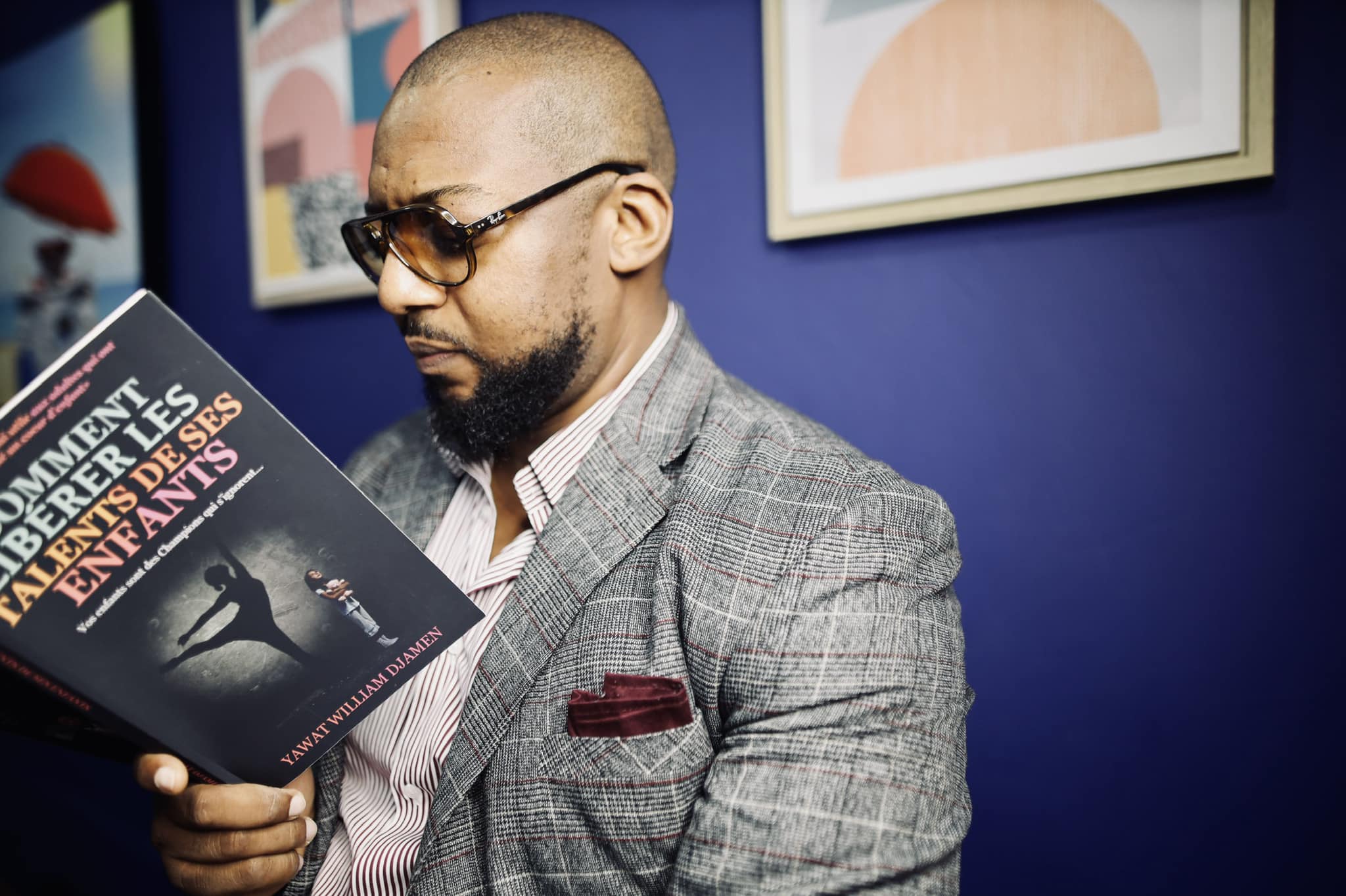 William lisant son livre